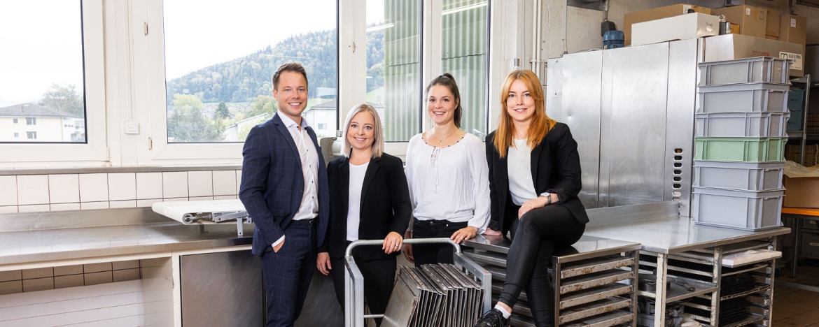 KarlHugAG-Dritte Generation-beschnitten_web.jpg